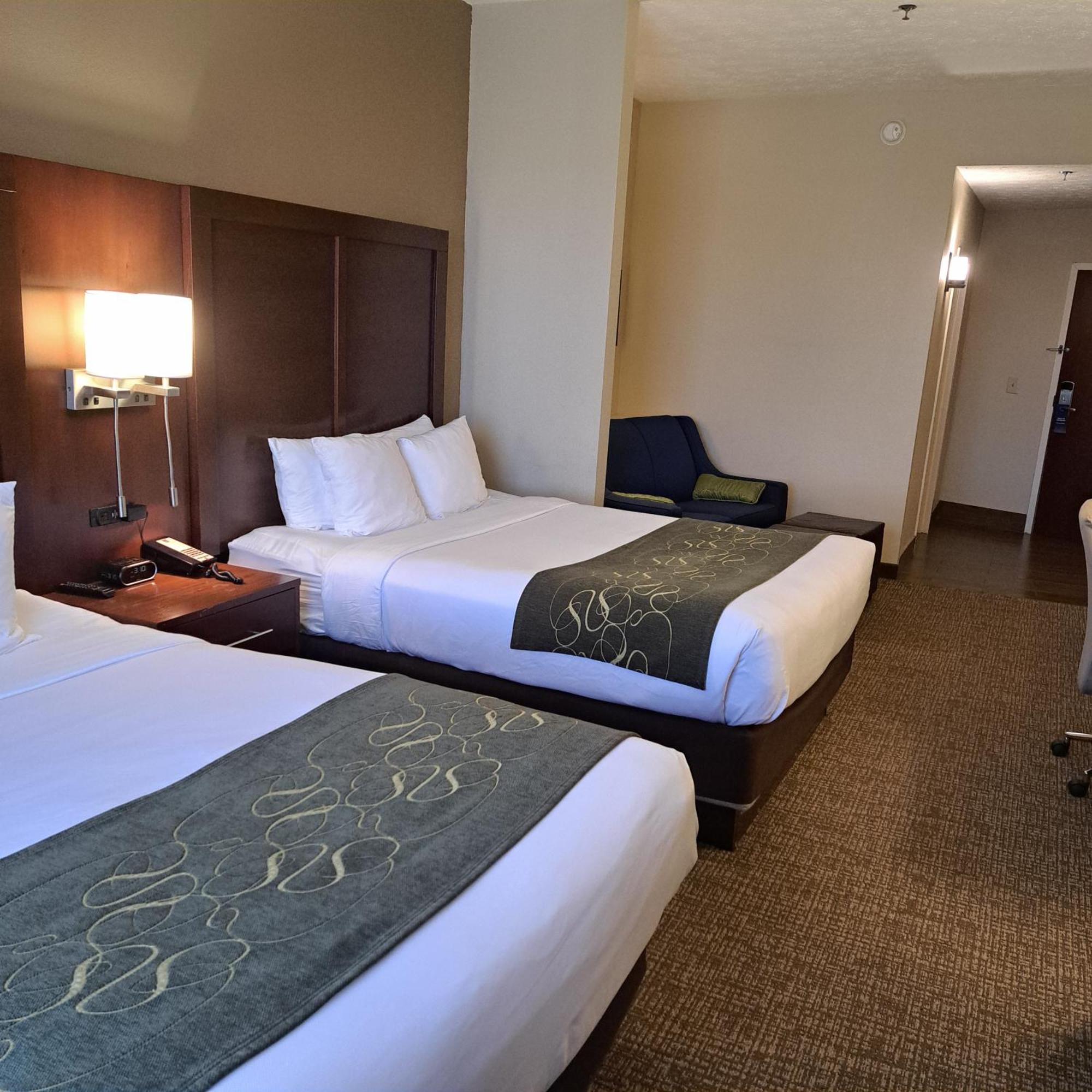 Comfort Suites Nashville Exterior foto